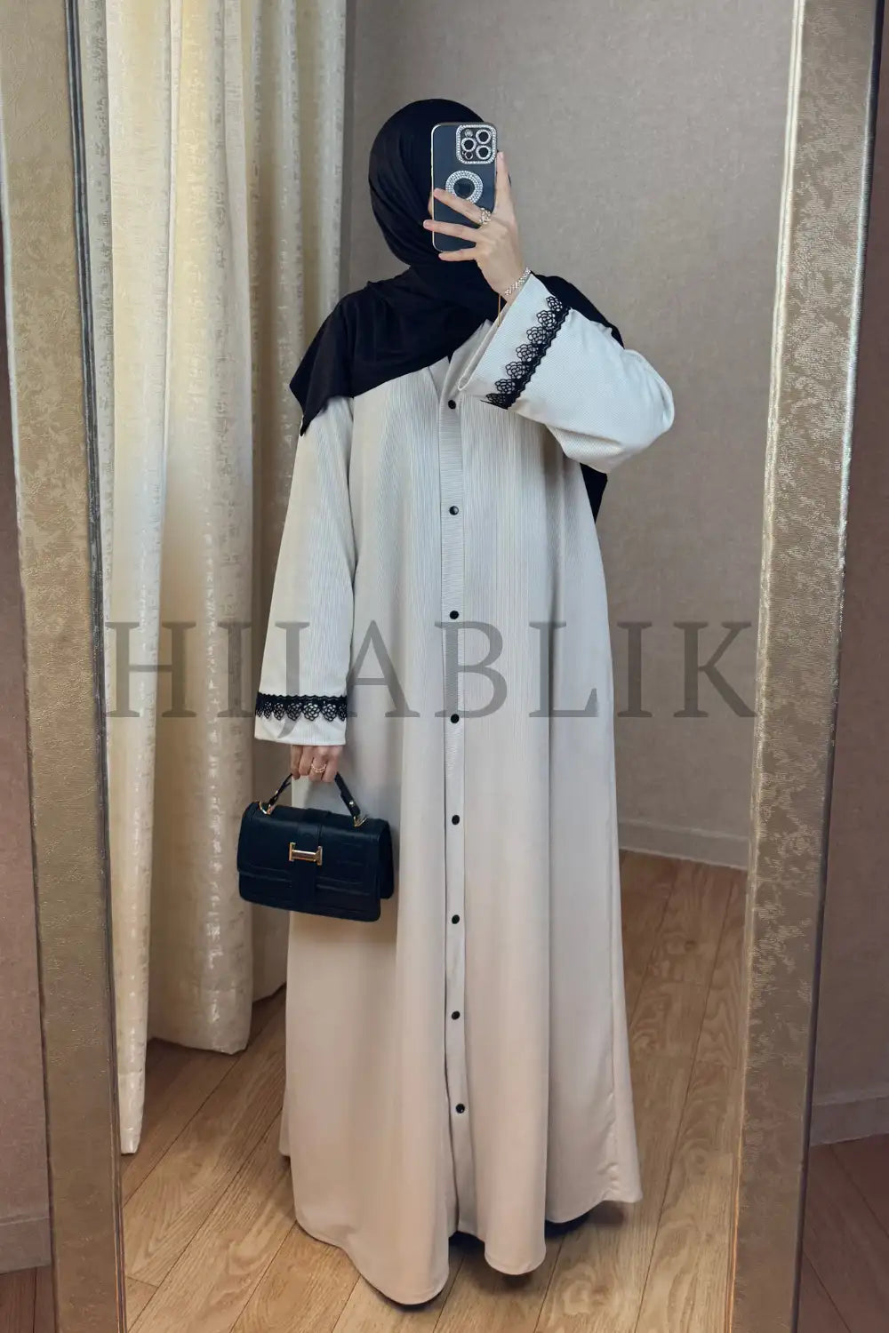 ABAYA AMIRA